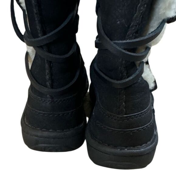 UGG Black Catalina Laced Nubuck Leather Shearling Boots - Picture 6 of 10